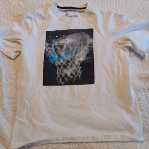 Nike t-shirt